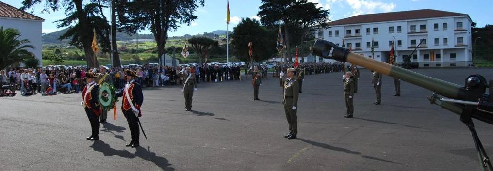 Actos de homenaje del Mando de Canarias a Santa Bárbara.